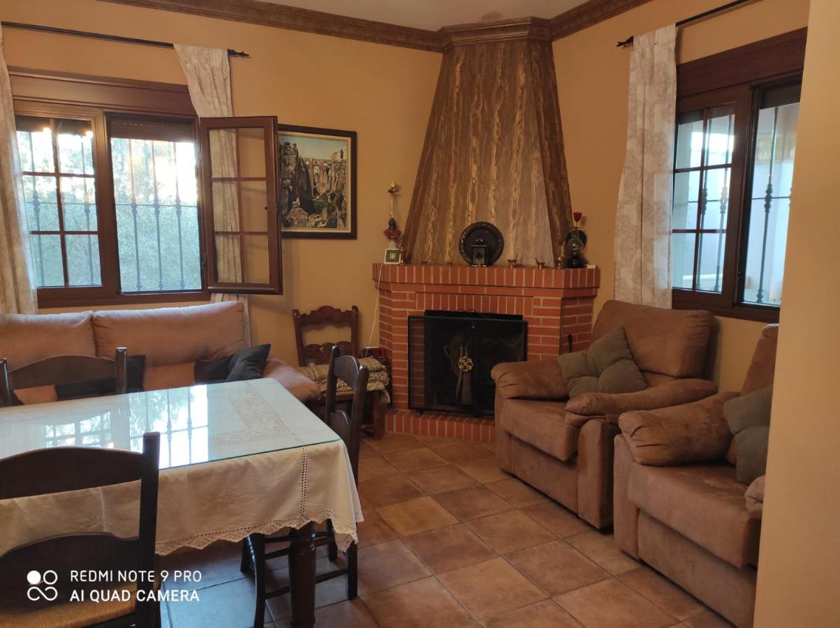 Los Abuelos Setenil De Las Bodegas 外观 照片